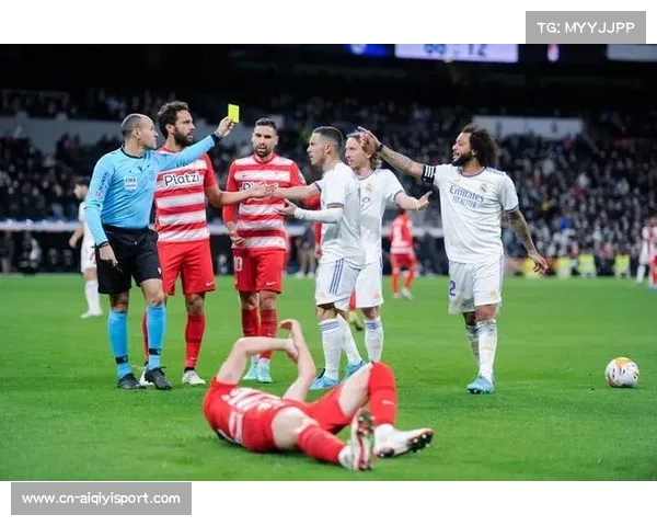 埃尔切4-0大胜巴列卡诺，后者遭遇客场惨败